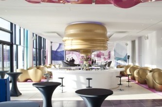 Дизайн на хотел на Karim Rashid