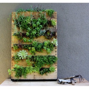 Top-30-Pallet-Wall-Art-Projects-You-Will-Love-homesthetics-22