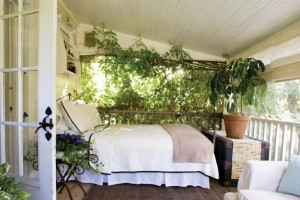 cottage-feeling-porch
