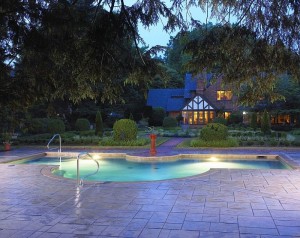 Lovely-modified-rectangular-pool-with-a-stamped-concrete-deck
