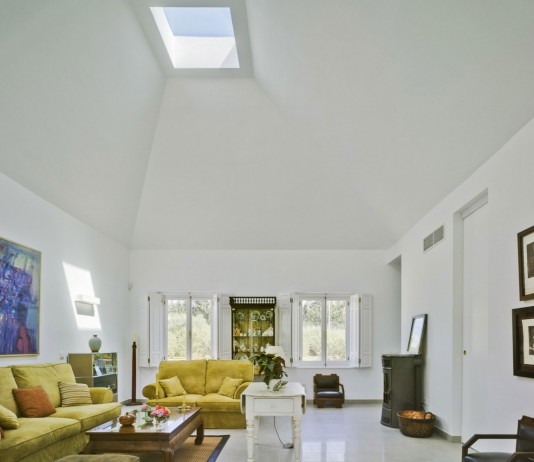 Къщата Elvira House от Pepa Díaz