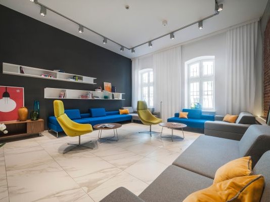 Красивият и елегантен хотел Tobaco