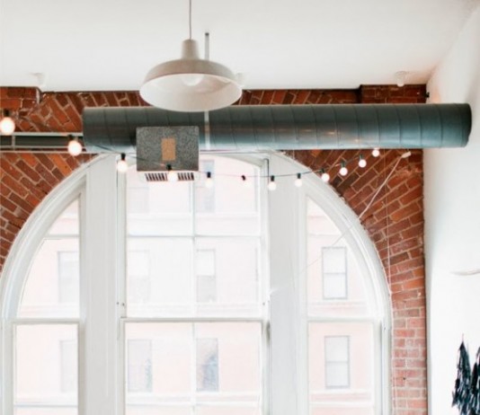 Чуден апартамент в индустриален стил