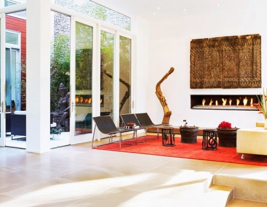 Модерен апартамент в Чикаго представящ различни култури