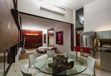 Проектът PL2 House от Seijo Peon Arquitectos y Asociados