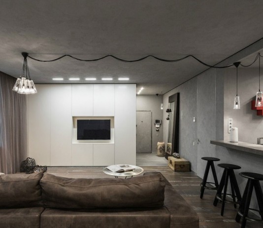 Московски студио апартамент с модерни, рустик и индустриални елементи