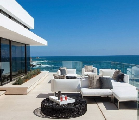 10 красиви веранди с гледка към океана