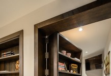 Невероятни идеи за преправяне на Вашия дом Сет полици за книги – врата